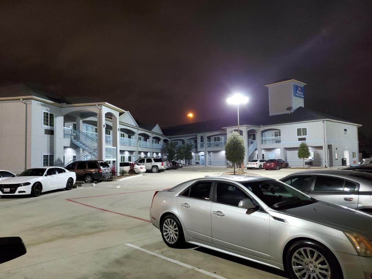 Haven Inn & Suites Willowbrook (Adults Only) Houston Exterior foto